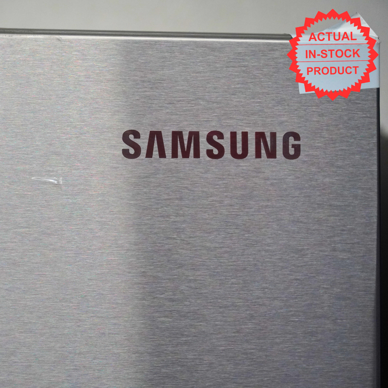 Samsung - 28 cu. ft. 4-Door French Door Refrigerator with FlexZone Drawer - Black Stainless Steel